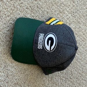 NFL Green Bay Packer Baseball hat. Size Medium-Larger